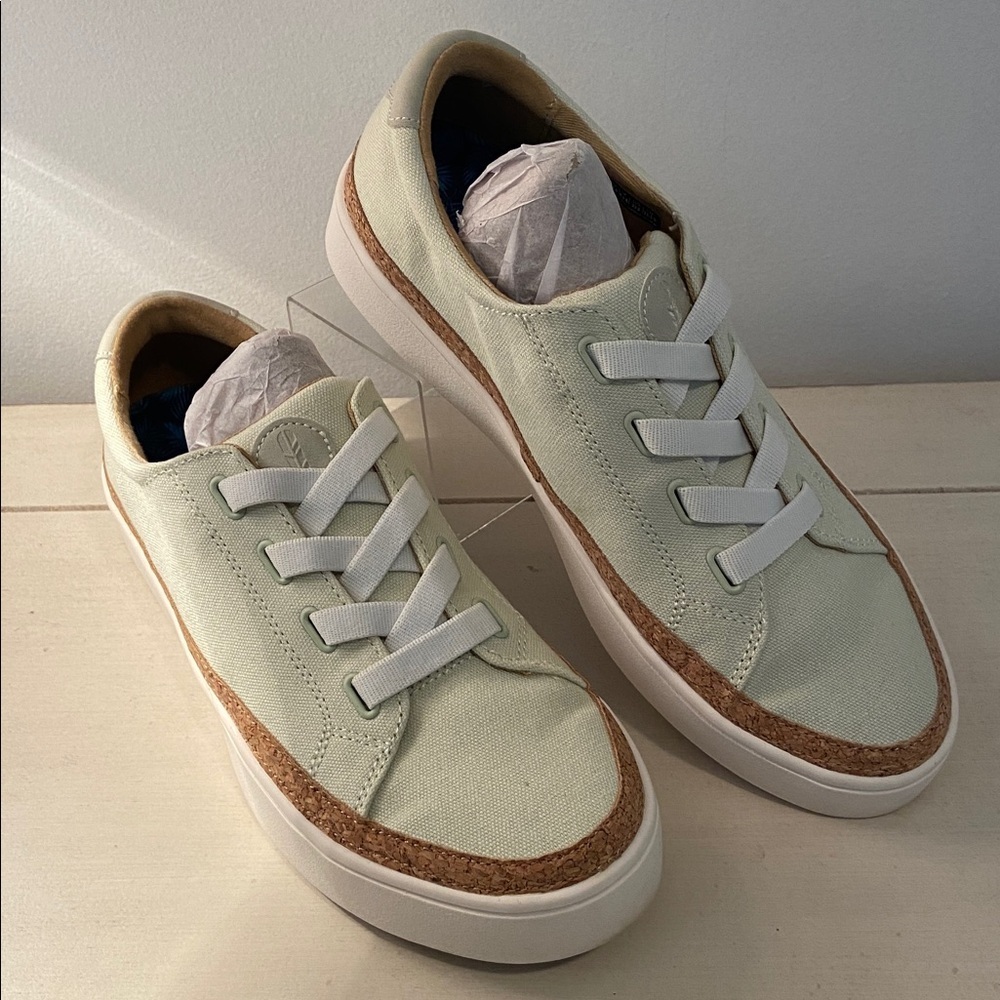 Revitalign Spenco Waco Shoe Co Gore Lace Slip On Canvas Sneaker Green 8.5M